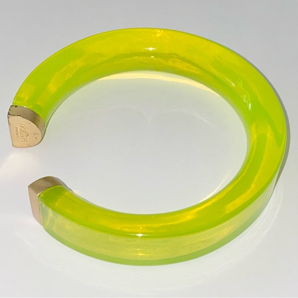 Kate Spade SATURDAY Bright Neon Yellow Lucite Bracelet & Earrings Jewelry Set - Picture 6 of 14